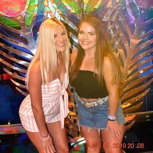 Meet your Posher, Ashton